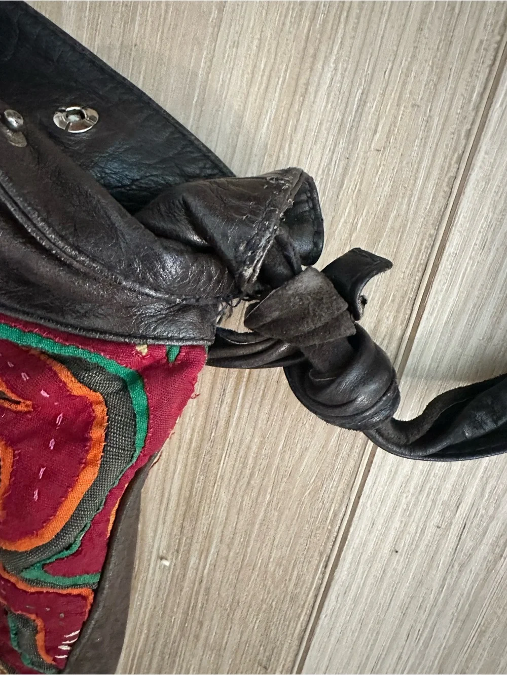 Guna Artisans Mola Textile Design Hobo Purse